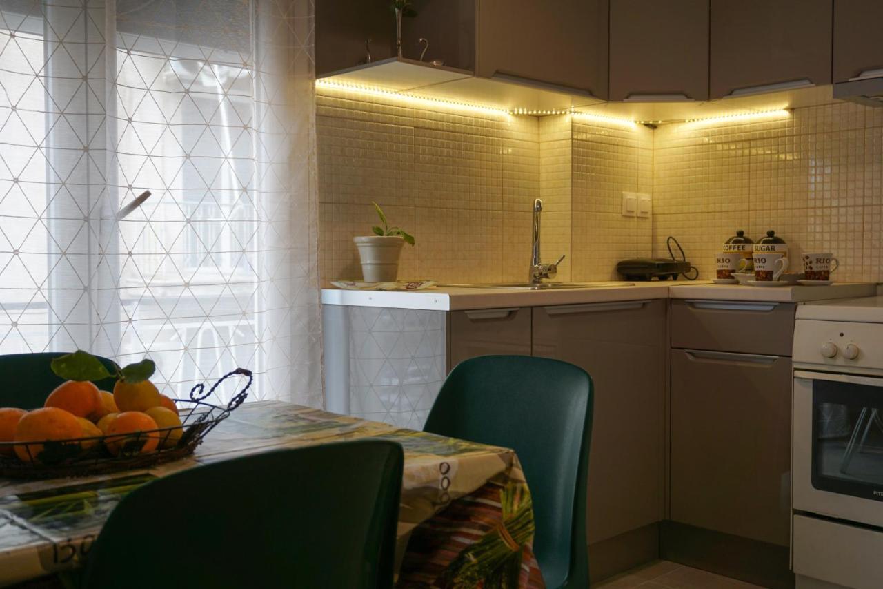 Afrodite'S Apartment アテネ エクステリア 写真
